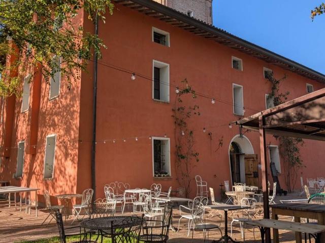Palazzo in affitto a Nuovo Circondario Imolese, Imola