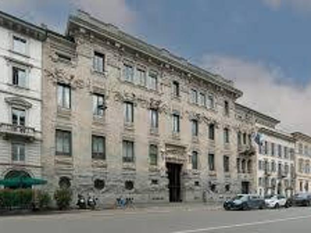 Palazzo in affitto a Milano