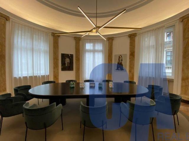 Palazzo in affitto a Milano