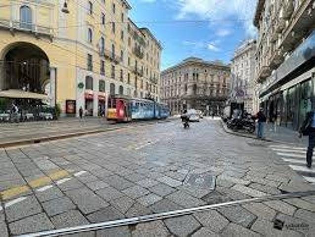 Palazzo in affitto a Municipio 1, Milano