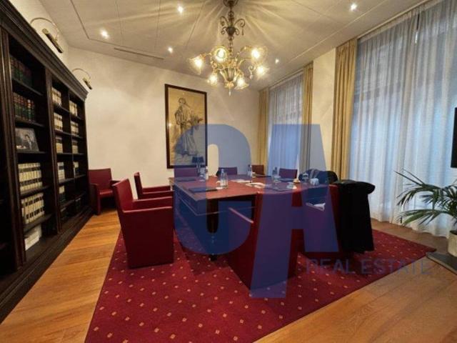 Palazzo in affitto a Municipio 1, Milano