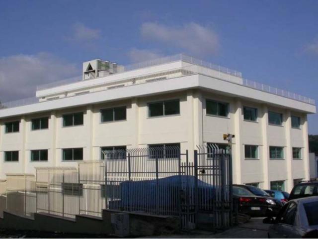 Palazzo in affitto a Municipalità 3, Campania