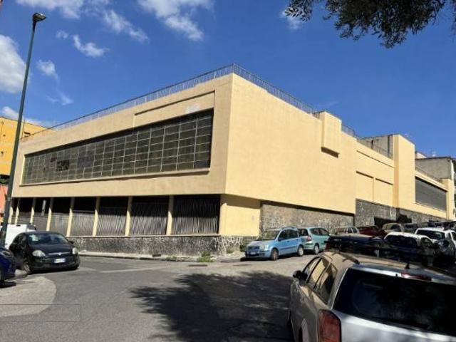 Palazzo in affitto a Municipalità 3, Napola