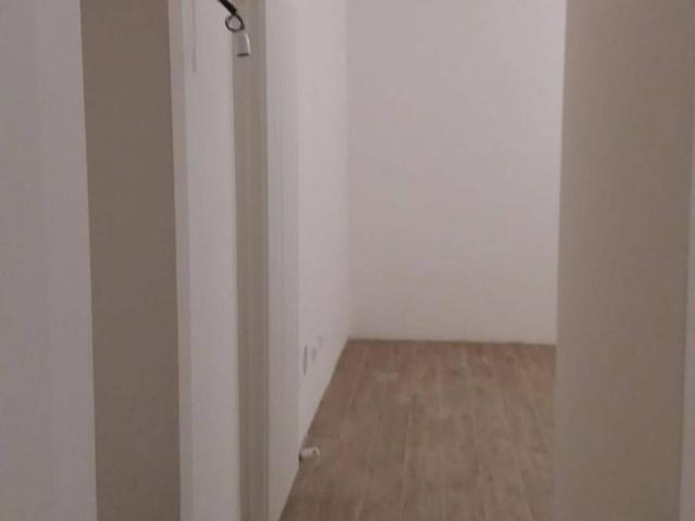 Palazzo in affitto a Regina Pacis, Re