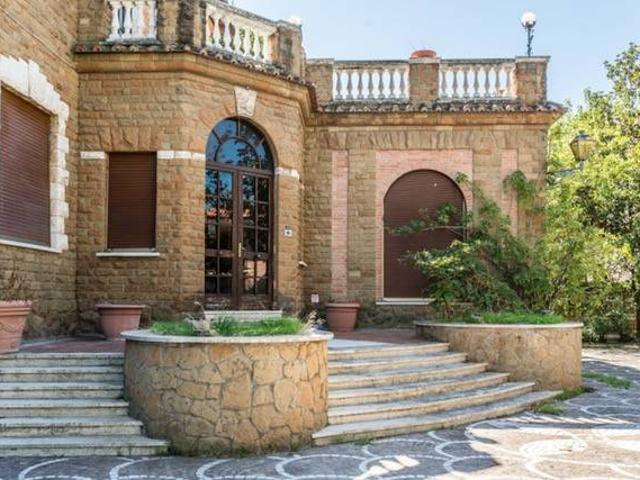 Palazzo in affitto a Villaggio Breda, Roma Capitale