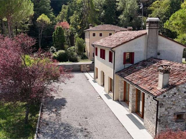 Palazzo in affitto a San Pietro di Feletto, San Pietro Di Feletto