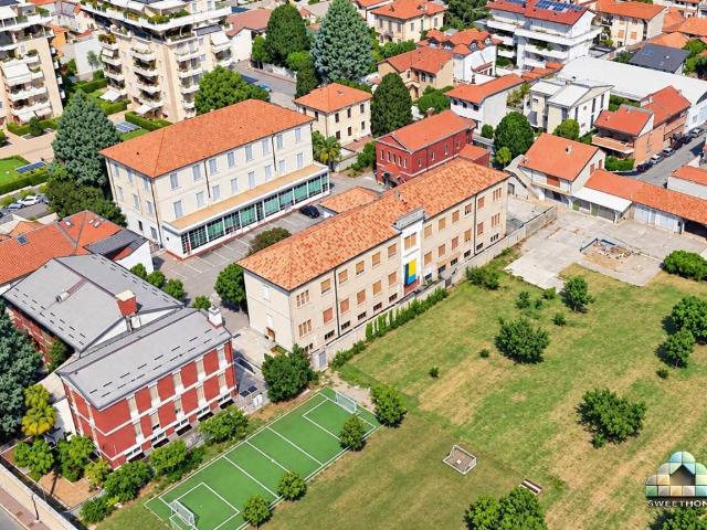 Palazzo in affitto a San Rocco, Seregno