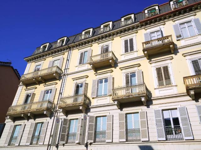 Palazzo in affitto a Circoscrizione 1, Piemonte