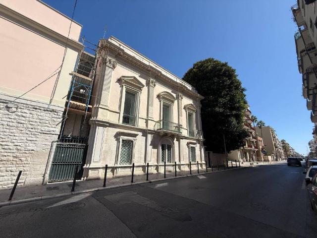 Palazzo in affitto a Puglia, Barletta-andria-trani
