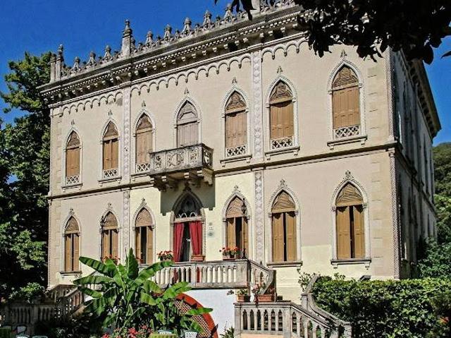 Palazzo in vendita a Giarre, Abano Terme Bagni