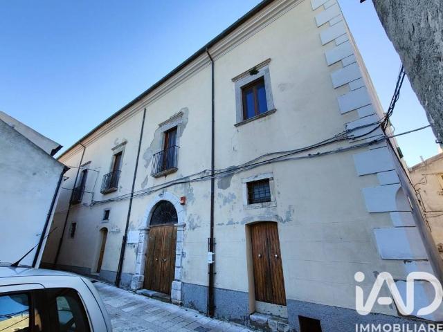 Palazzo in vendita a Acerenza, Basilicata