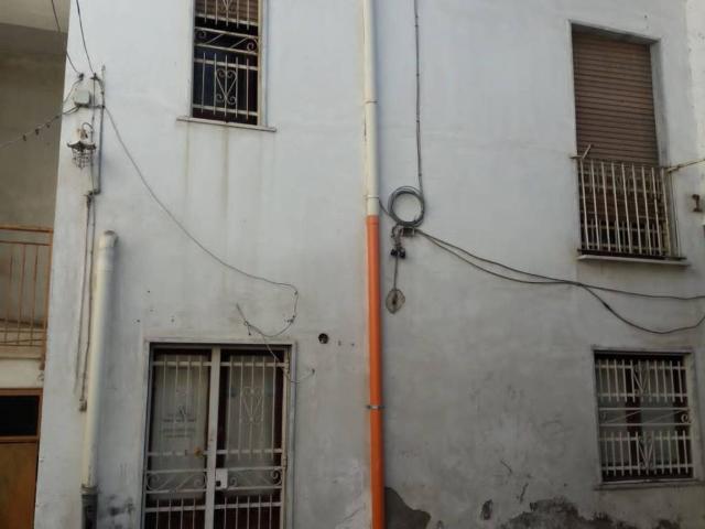 Palazzo in vendita a Acerra, Campania