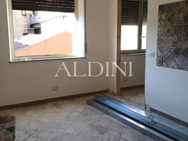 Palazzo in vendita a Aci Catena, Sicilia