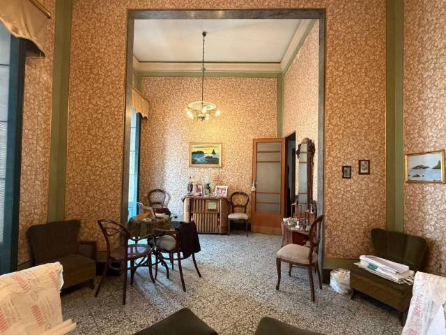 Palazzo in vendita a Acireale, Sicilia
