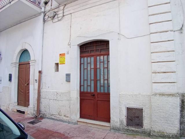 Palazzo in vendita a Puglia, Bari