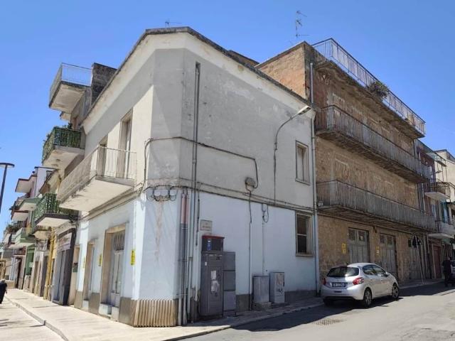 Palazzo in vendita a Puglia, Bari