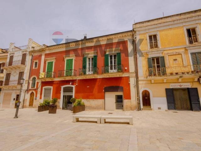 Palazzo in vendita a Puglia, Bari