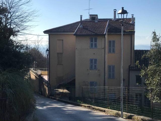 Palazzo in vendita a Marche, Ascoli Piceno