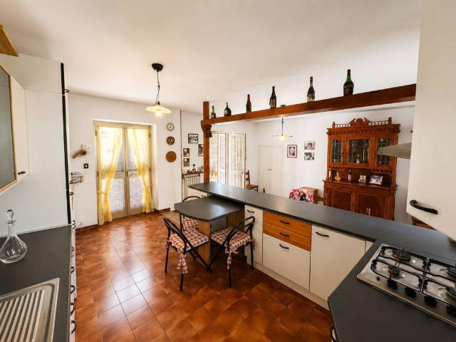 Palazzo in vendita a Piemonte, Alessandria