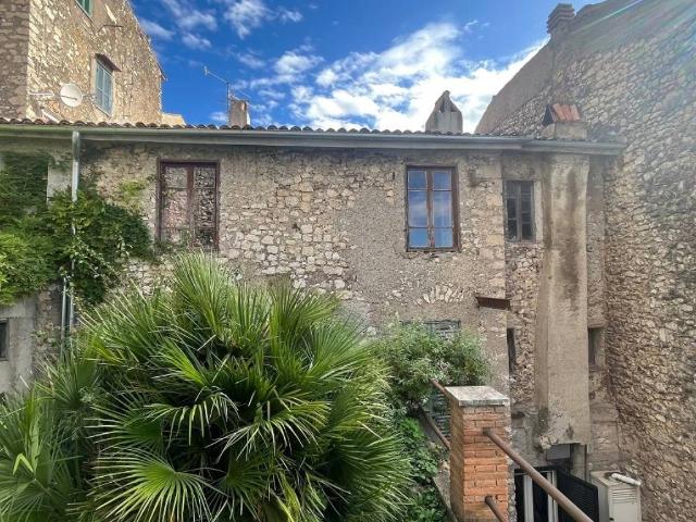 Palazzo in vendita a Acuto, Lazio