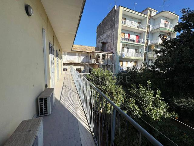 Palazzo in vendita a Afragola, Napoli
