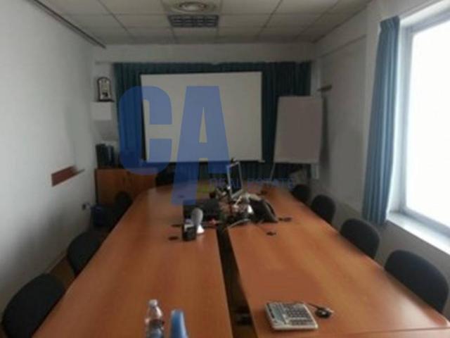 Palazzo in vendita a Agrate Brianza, Lombardia