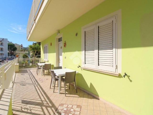 Palazzo in vendita a Unione dei Comuni della Val Vibrata, Alba Adriatica