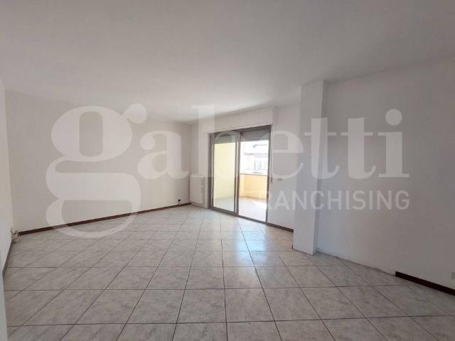 Palazzo in vendita a Unione dei Comuni della Val Vibrata, Alba Adriatica
