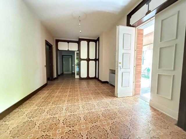 Palazzo in vendita a Piemonte, Cuneo