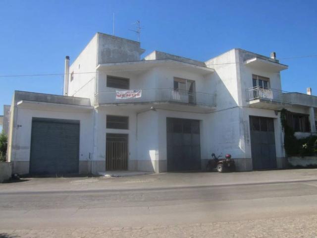 Palazzo in vendita a Alberobello, Bari
