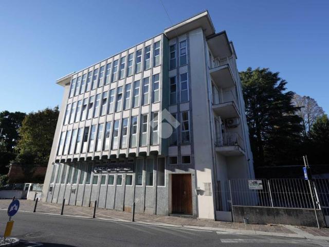 Palazzo in vendita a Albiate, Monza-brianza