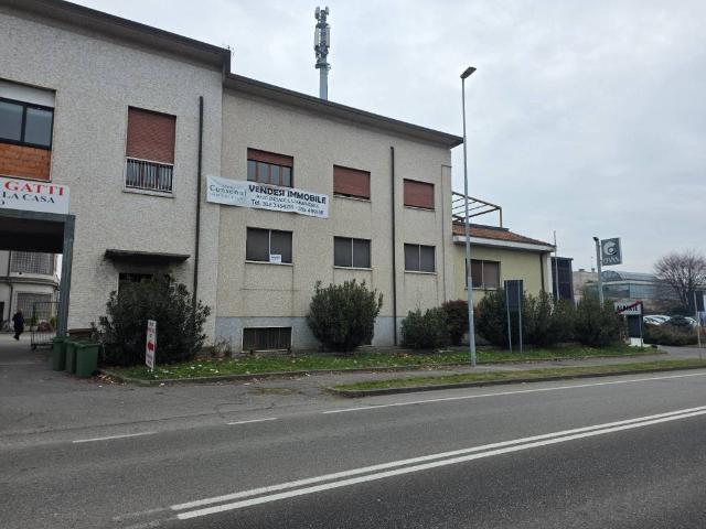 Palazzo in vendita a Albiate, Lombardia