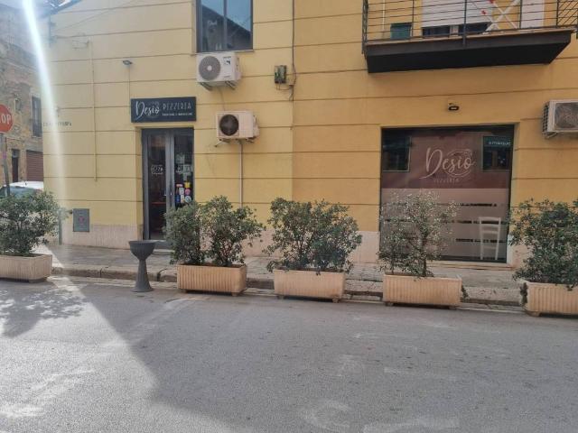 Palazzo in vendita a Alcamo, Trapani