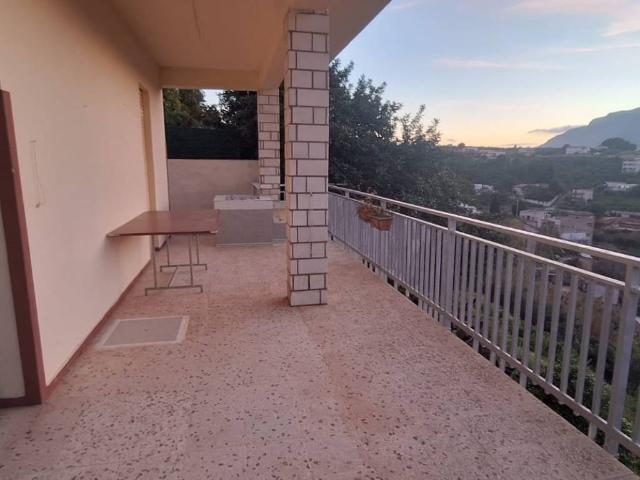 Palazzo in vendita a Alcamo, Sicilia
