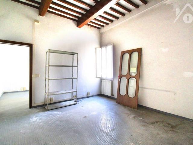 Palazzo in vendita a Altopascio, Toscana