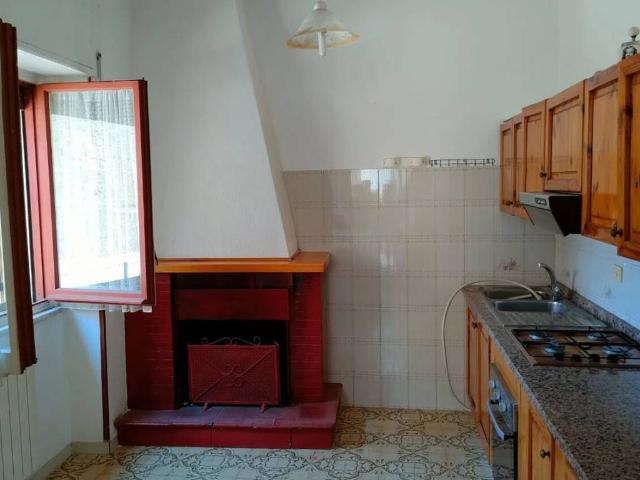 Palazzo in vendita a Amorosi, Campania