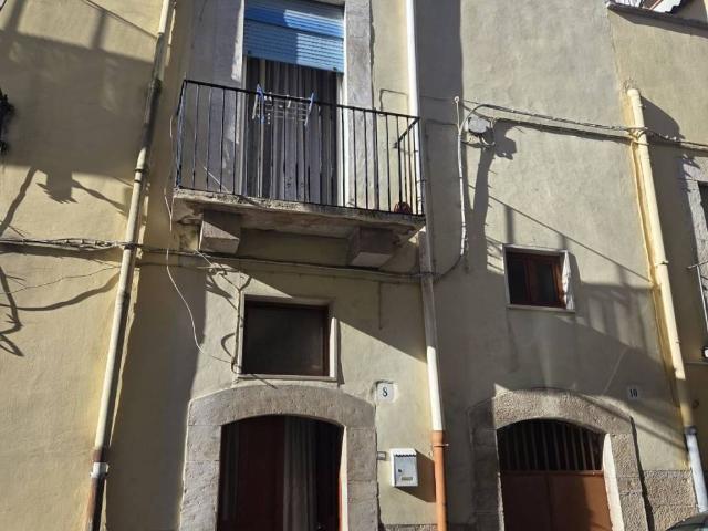 Palazzo in vendita a San Valentino, Puglia