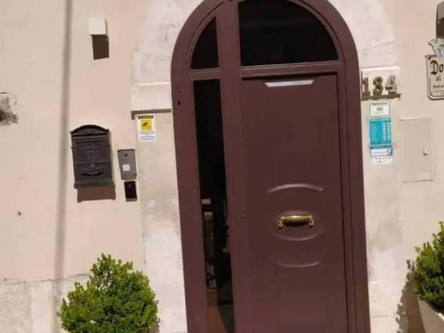 Palazzo in vendita a Puglia, Barletta-andria-trani