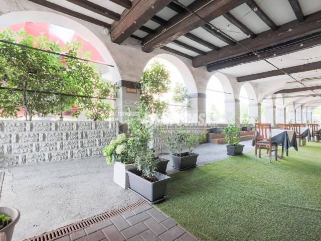 Palazzo in vendita a Unione Terre d'Acqua, Anzola Dell'emilia