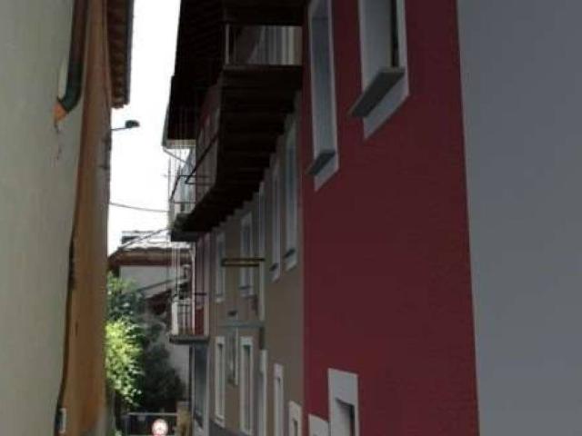 Palazzo in vendita a Aosta