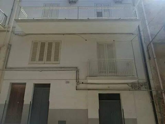 Palazzo in vendita a Aragona, Sicilia