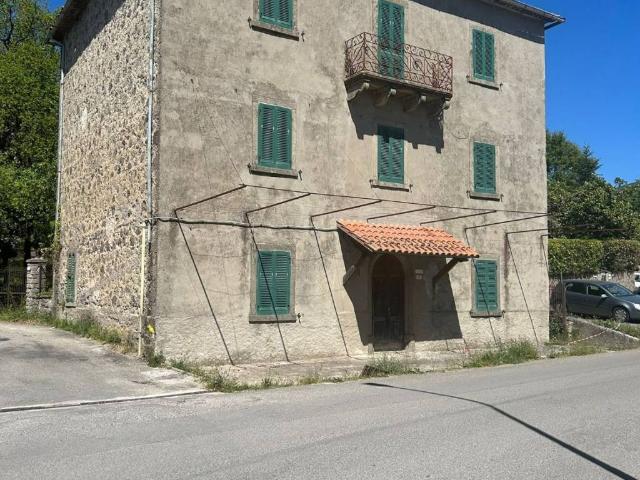 Palazzo in vendita a Unione dei Comuni Montani Amiata Grossetana, Arcidosso
