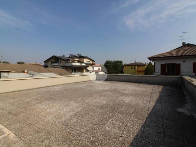 Palazzo in vendita a Arcore, Monza e della Brianza
