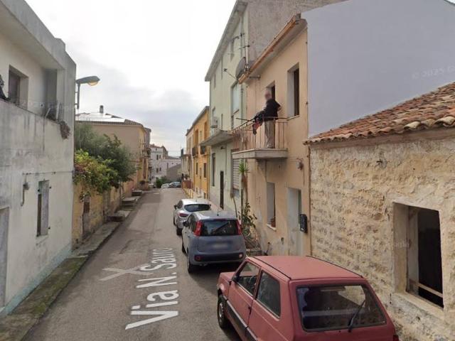 Palazzo in vendita a Alzachèna/Arzachena, Arzachena