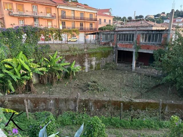 Palazzo in vendita a Ascea, Campania