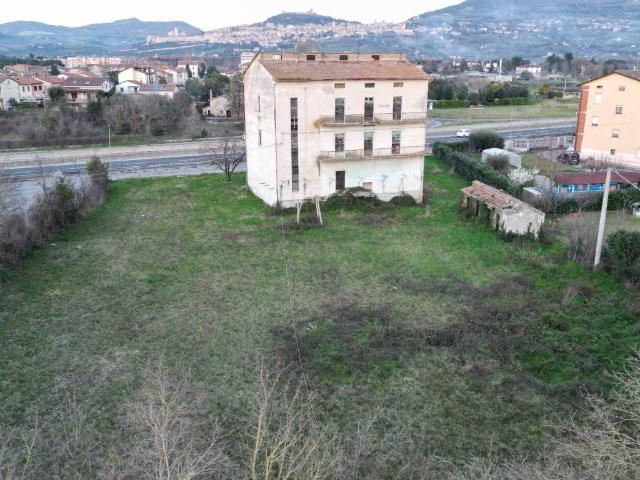 Palazzo in vendita a Assisi, Umbria