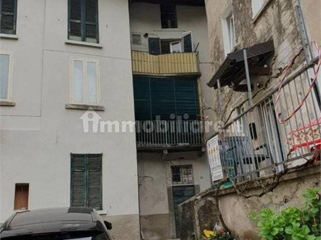 Palazzo in vendita a Scarenna, Asso