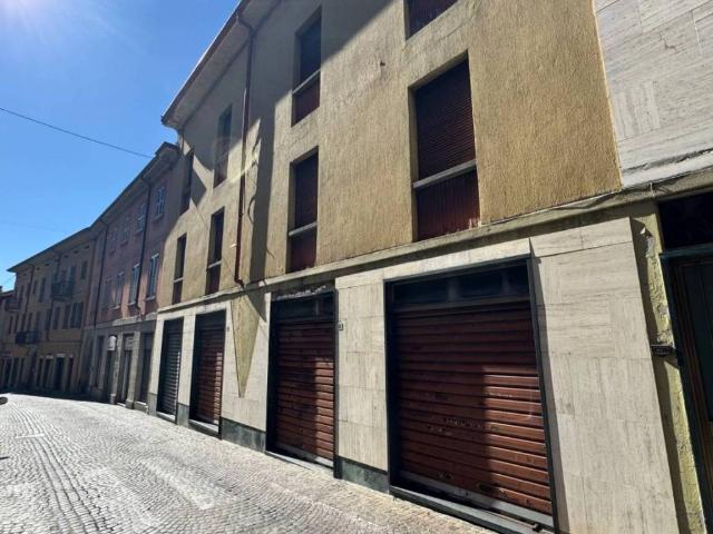 Palazzo in vendita a Pagnano, Asso