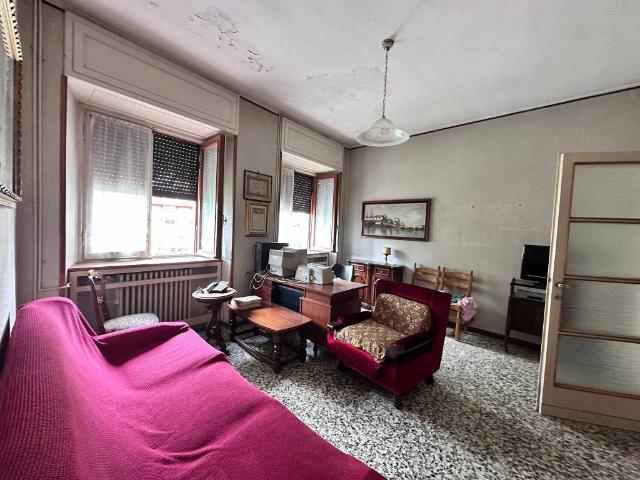 Palazzo in vendita a Scarenna, Asso