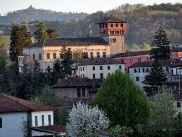 Palazzo in vendita a Piemonte, Asti
